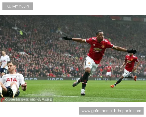 勒沃库森冬窗布局揭秘：引进多面手中前场的战略部署