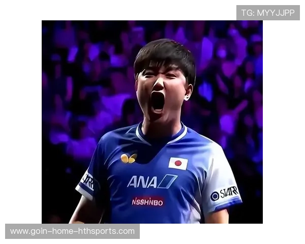 张本智和怒砸球拍：情绪彻底崩了