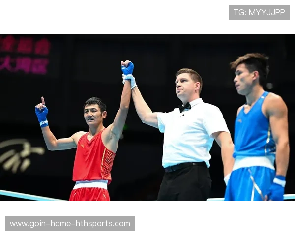 拳击选手入场跳舞太嗨，观众以为去了演唱会