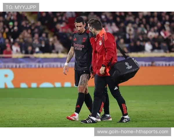 本菲卡迪马利亚外脚背传中精准找到后点完成绝杀，球队的王者之路再添新篇章